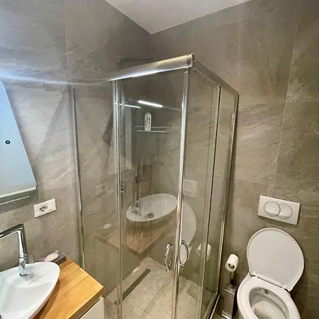 아파트 Nest&rest 티라나