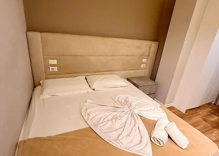 Nest&rest * Tirana